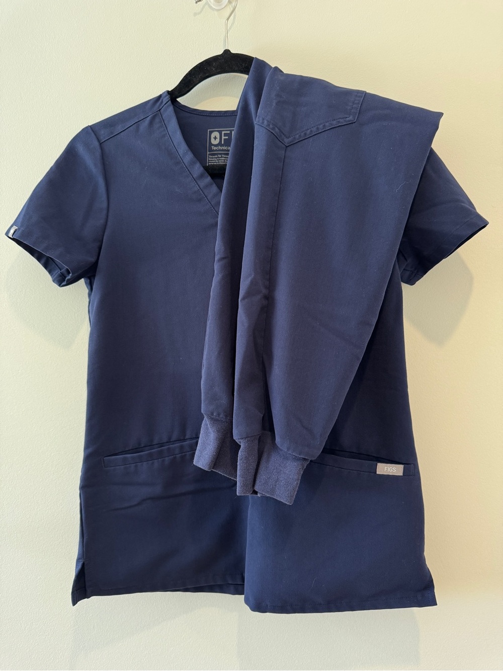 Figs Casma Scrub Top Zamora Scrub Jogger Pants Size XXS/XXS Petite Navy Blue